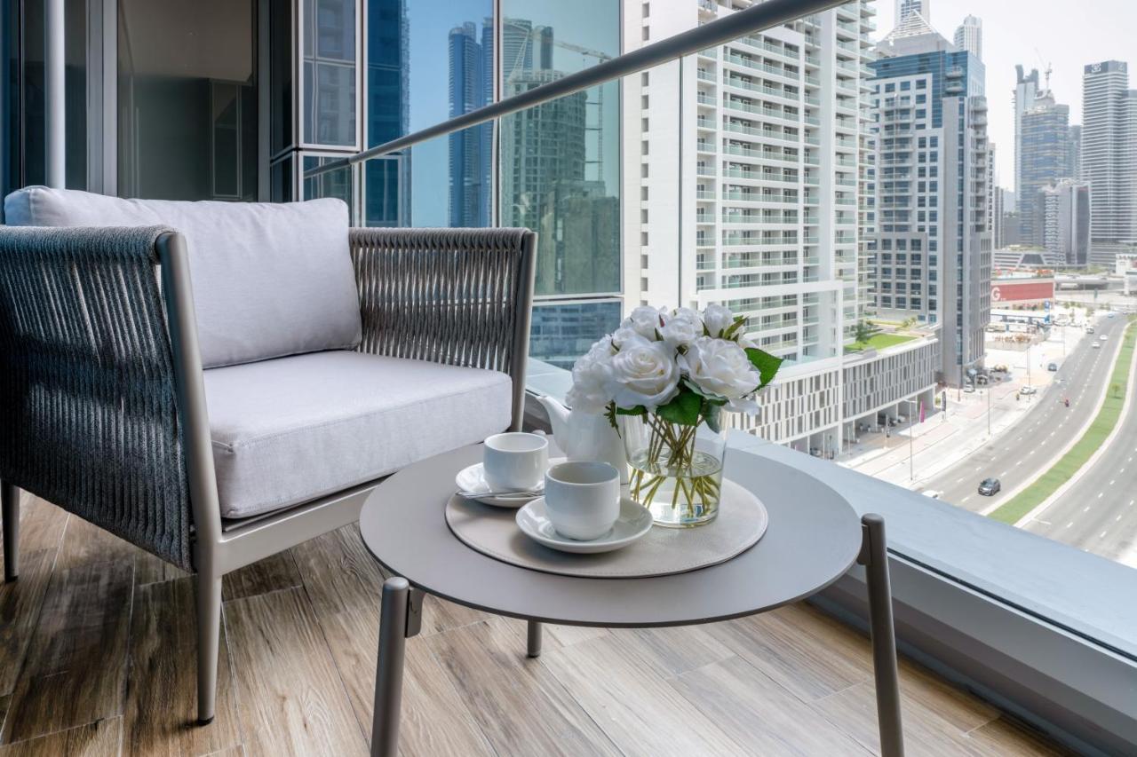 Lusso Hometels J One Business Bay Dubai Exterior foto